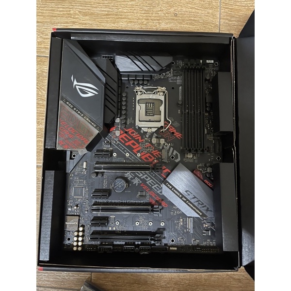 ROG Z390-H gaming + 9700KF