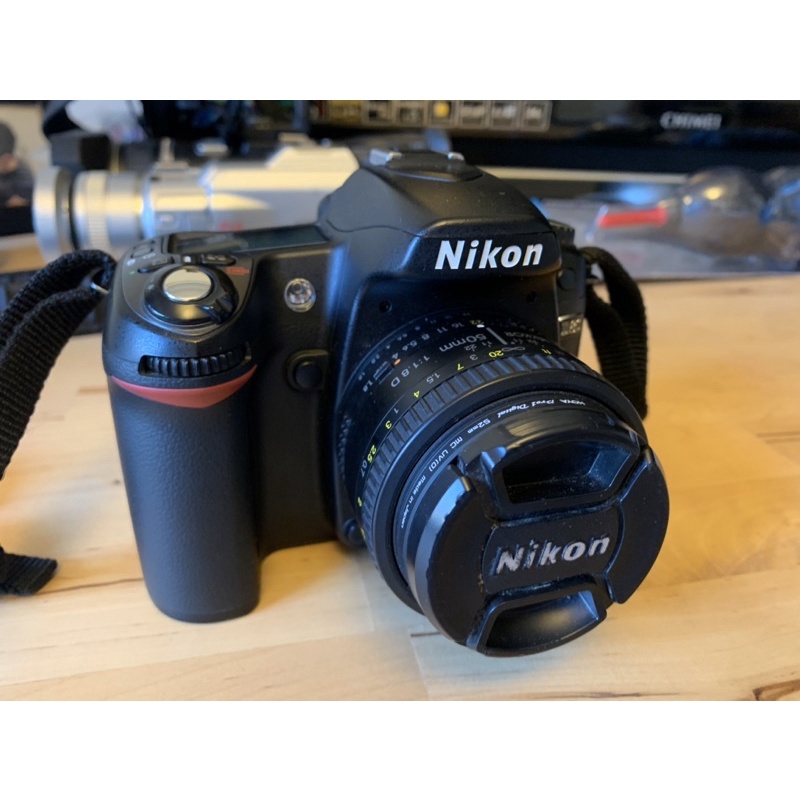 [二手] 公司貨NIKON D80 二手機出售 含一顆鏡頭 充電線 電池 沒有盒子