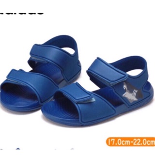 Adidas 海灘系列（鯊魚）中童零碼17cm 涼鞋 原價1490元