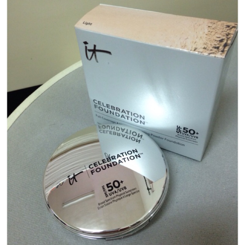 美國it cosmetics Celebration遮瑕粉餅《現貨》