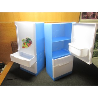 570F5娃娃部門 藍白色可開冰箱一個(廚房場景模型)