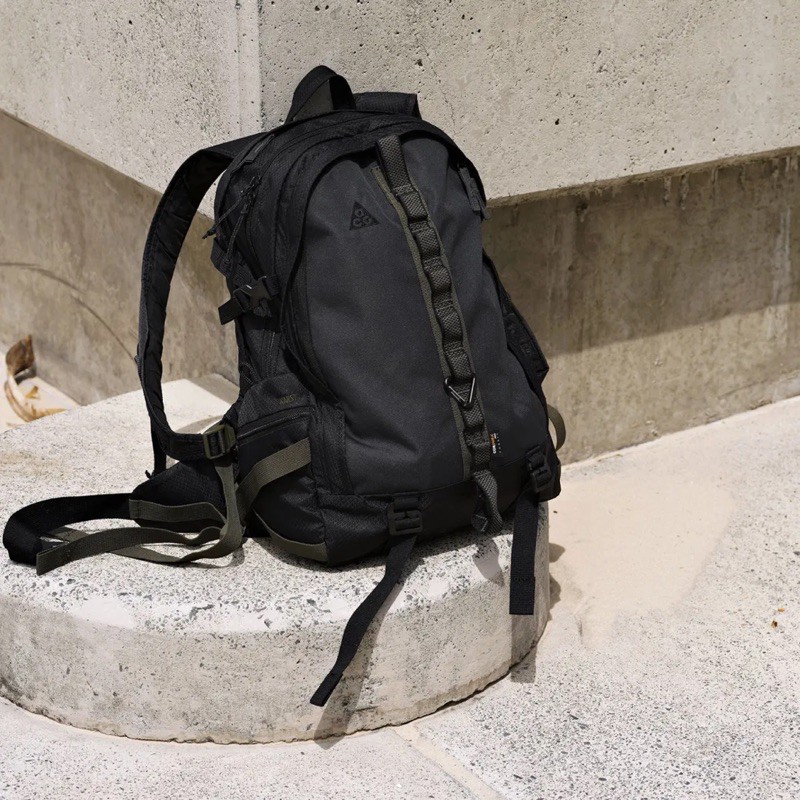 【 Hong__Store 】Nike ACG Karst Backpack 後背包 黑 軍綠/ CK7510-010