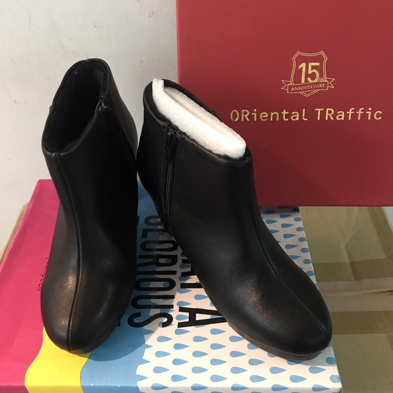 Summer Sale 全新 ORiental TRaffic 黑色 經典 內裡 毛毛 保暖 踝靴 (百貨公司購入)