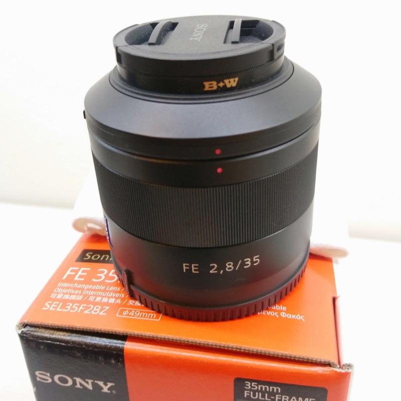 Sony 鏡頭 SEL35F28Z 平輸 （9.9成新，無刮痕無碰撞）