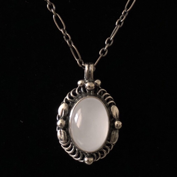 小麥的店 Georg Jensen 喬治傑生1995年度項鍊復刻版 白水晶 附包裝及提袋 蝦皮購物