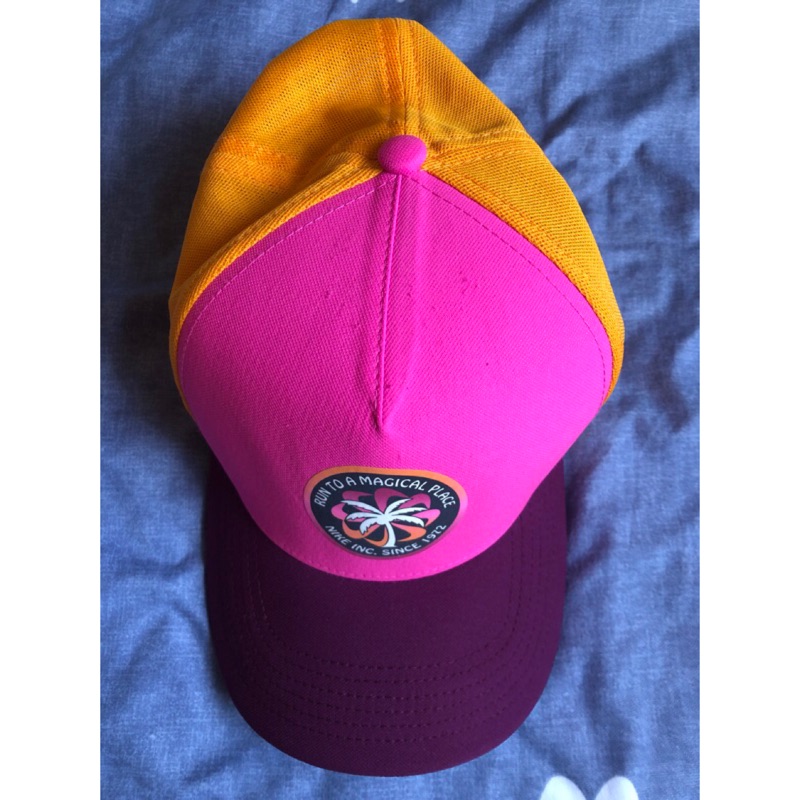 nike run to a magical place hat