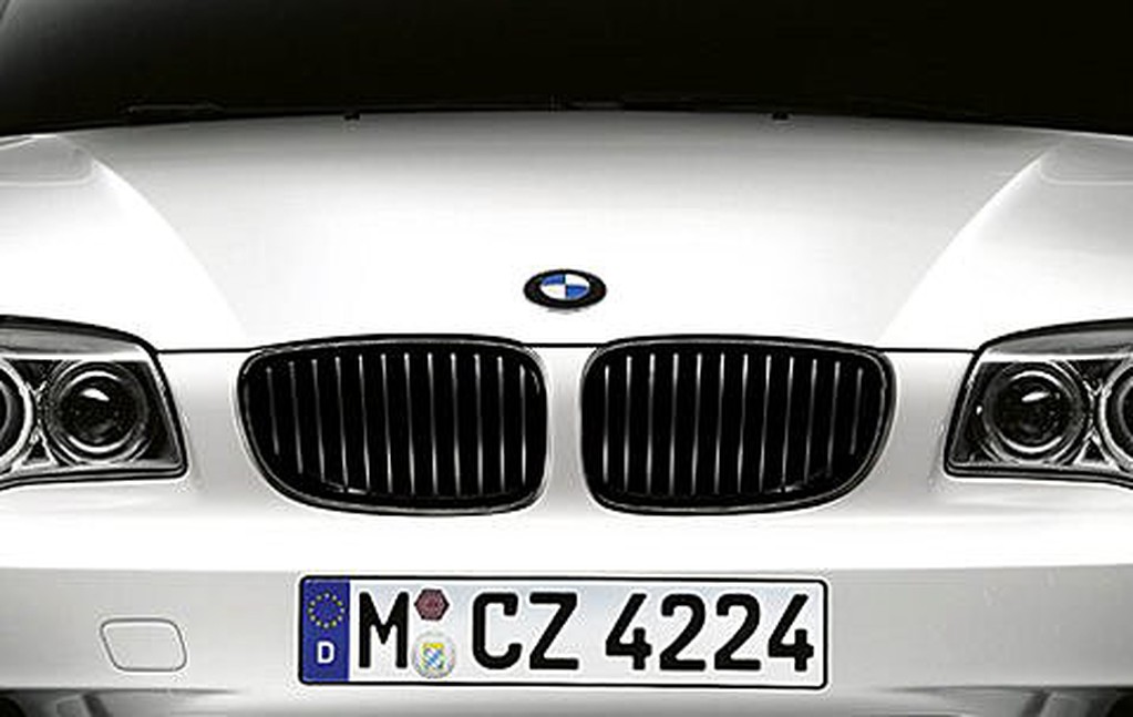 ☆阿勳汽車零件☆~正原廠BMW PERFORMANCE 黑色水箱罩~E82 F20 F21 X1 x3 x5 x6