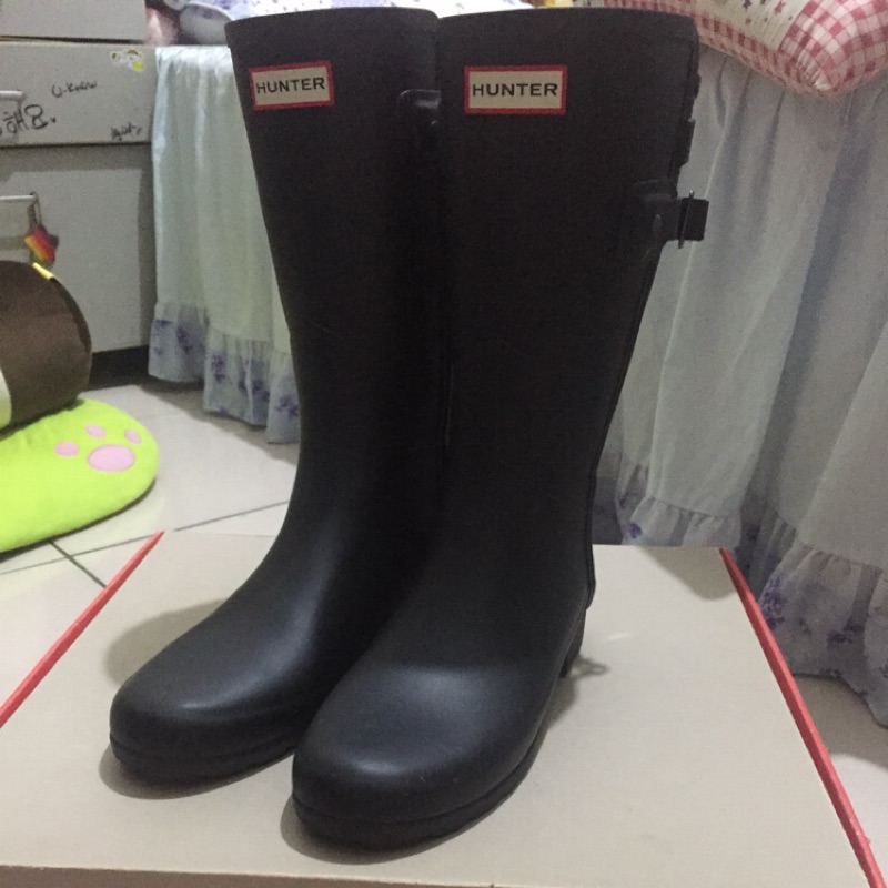 （‼️可議價‼️） Hunter窄版中筒雨靴 uk6 8成新，原價6280元，只賣4500元！！