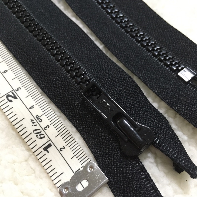 可羅小舖 手工藝材料出清 黑色 5吋/6吋/7吋 YKK 5V 塑鋼拉鍊