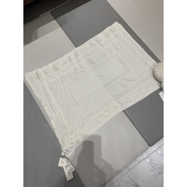 全新 Zara Home毯子