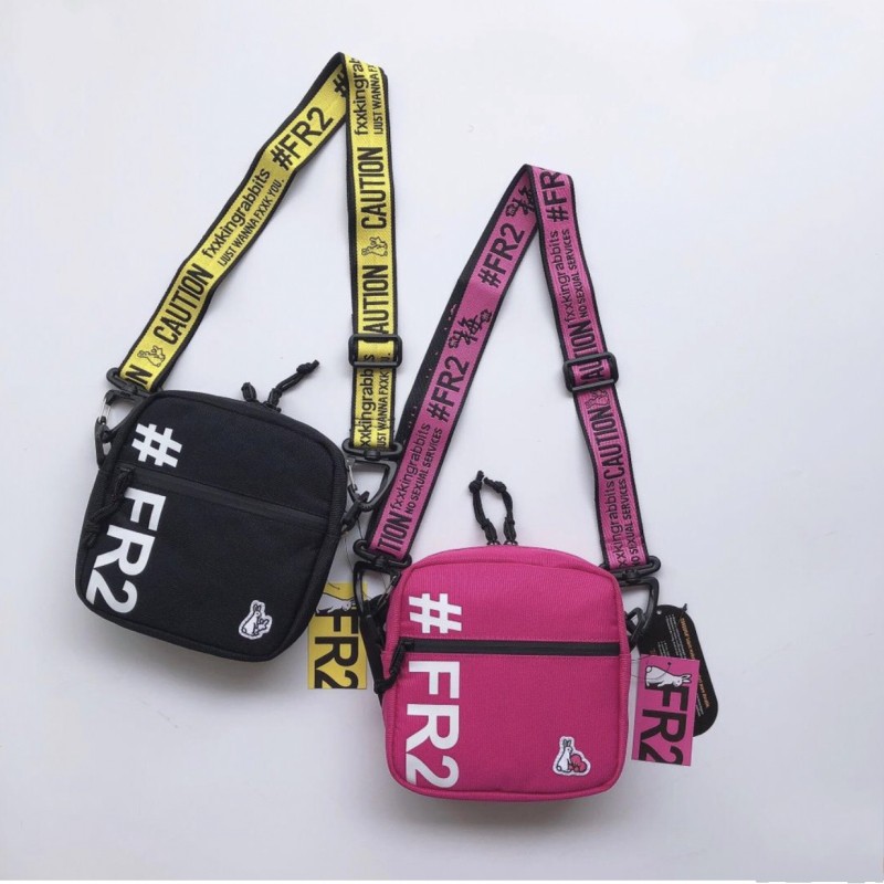 全新限量正品免運 日本梅限定款FR2 Shoulder Bag 側背包單肩包相機情侶包包黃色粉色背帶