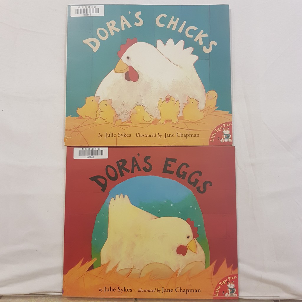 二手書📗英文繪本(兩冊合售)Dora's Chicks+Dora's Eggs//Jane Chapman//動物