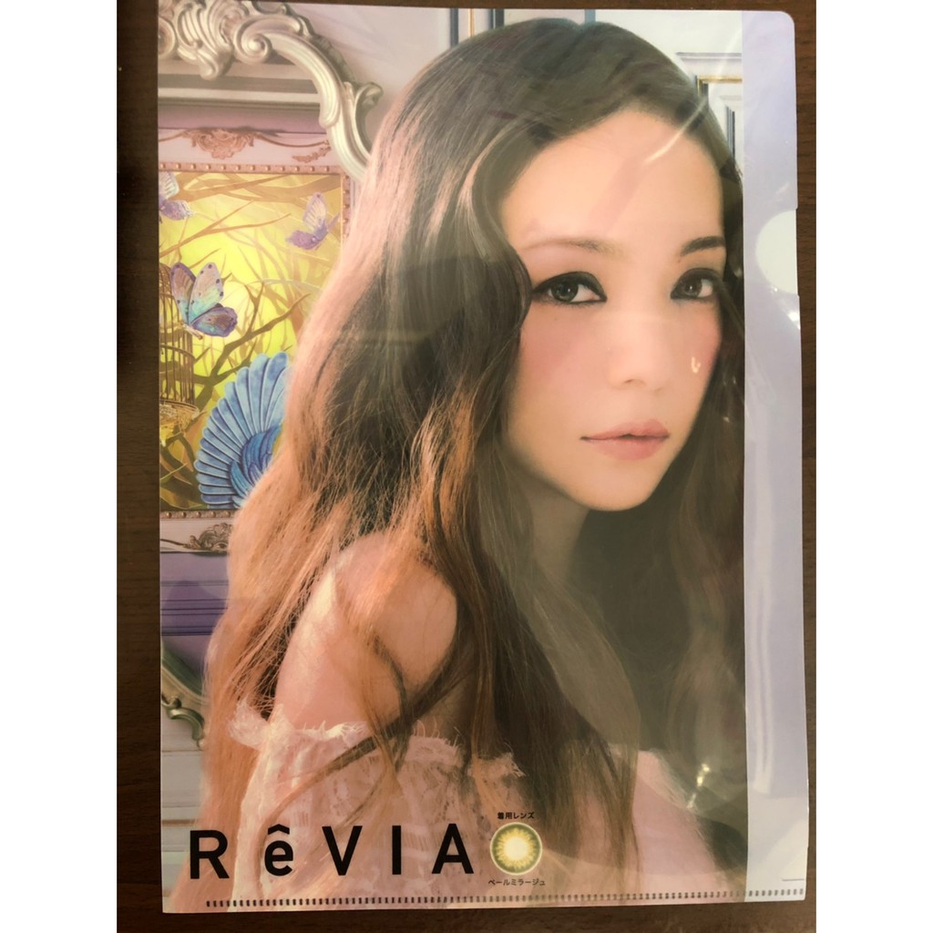 全新正版【安室奈美惠 ReVIA 隱形眼鏡代言 L夾】 資料夾