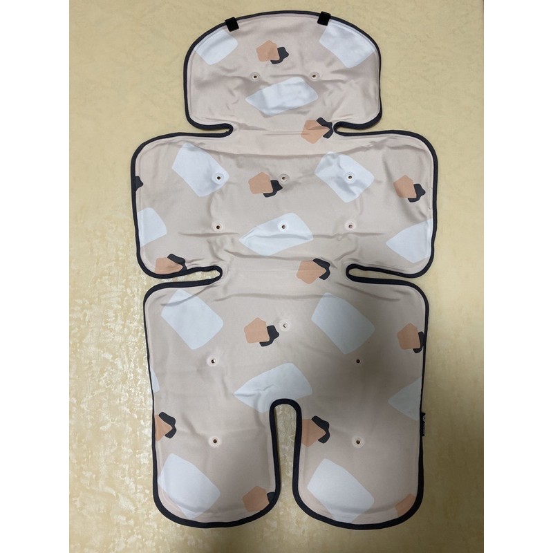 二手近全新韓國lolbaby Hi Jell O涼感蒟蒻推車坐墊涼墊 蝦皮購物