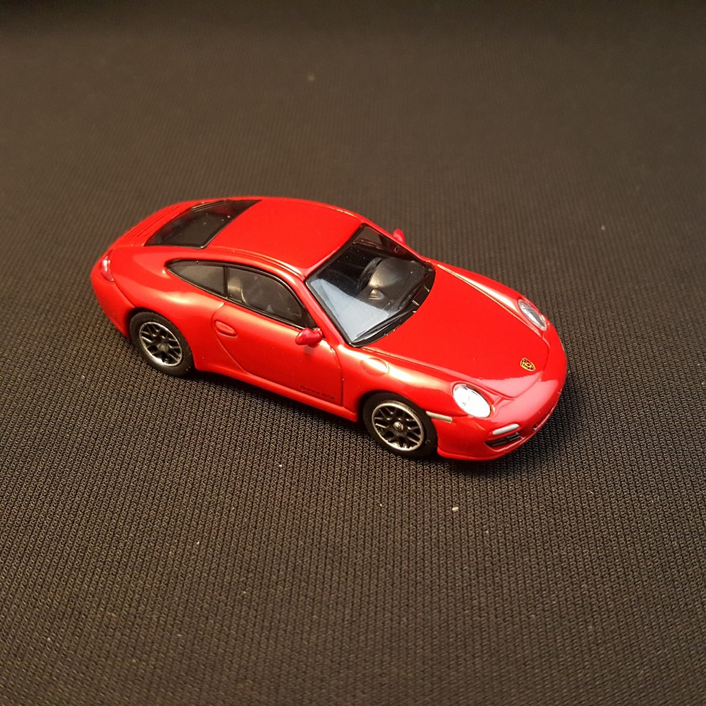 (士林社大網拍班練習,請勿下標) 1/64 PORSCHE 911 Carrera GTS 997  (7-11 版本)