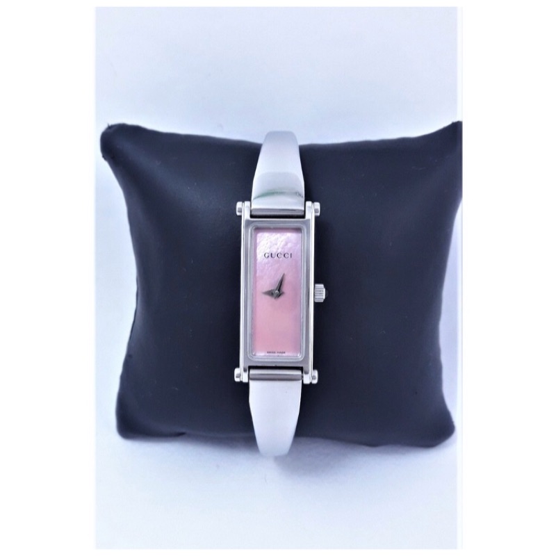 正品GUCCI 古馳(1500L)細長方型粉色貝殼面時尚石英女錶