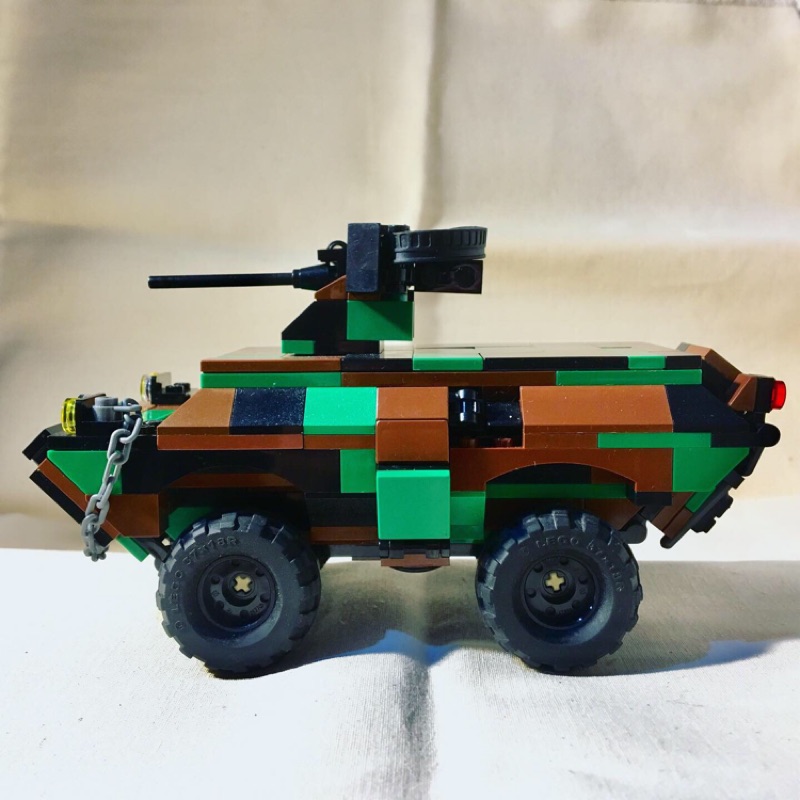 Lego MOC 中華民國 台灣 陸軍v-150 4x4裝甲車