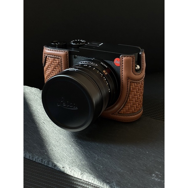 Leica | ZEGNA Protector Q2, Vicuna 限量聯名皮套 駝色