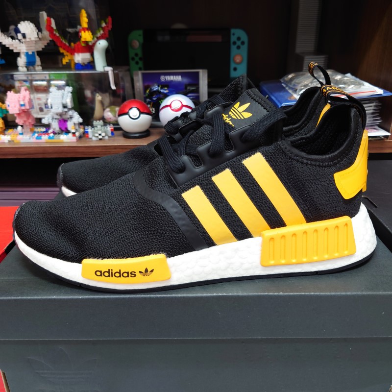 【小八】adidas NMD R1 Black Active Gold 黑 金黃 FY9382