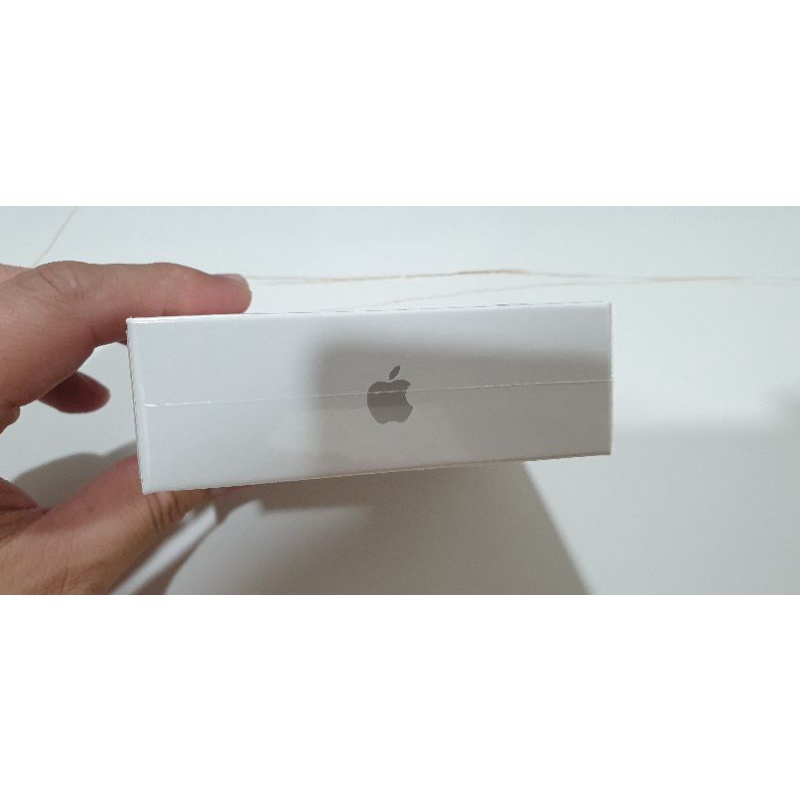 Apple Airpods蘋果原廠無線藍芽耳機 A2031 A2032 全新未拆封