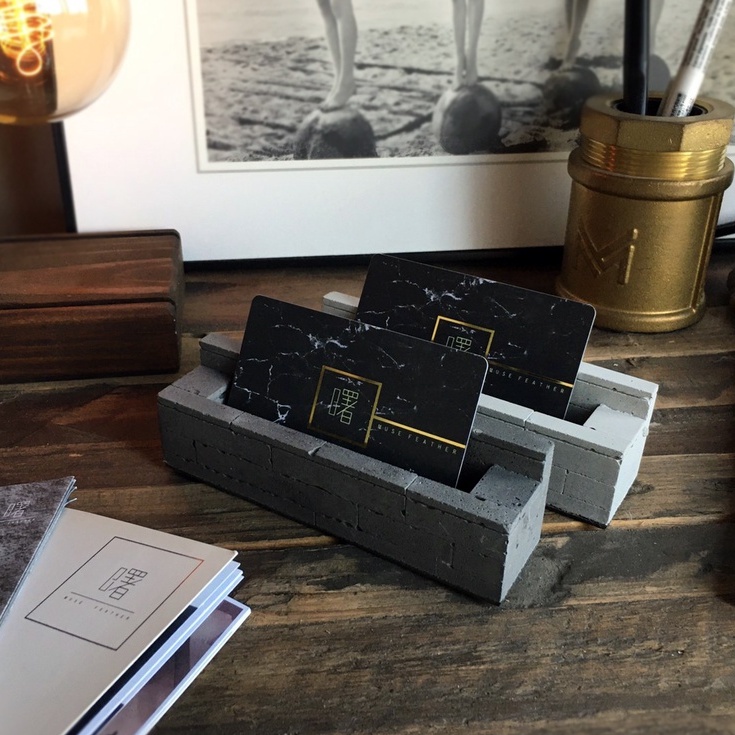曙muse|水泥薄單格積木磚名片架 原創 手作 造型 燈泡 禮物 小物 創意 居家擺飾 手機架 杯墊架 辦公室 擴香石
