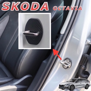 SKODA Octavia Combi 型別 : 六角鎖扣蓋 顏色 : 黑色 材質：塑膠 尺寸 : 專用款 現貨