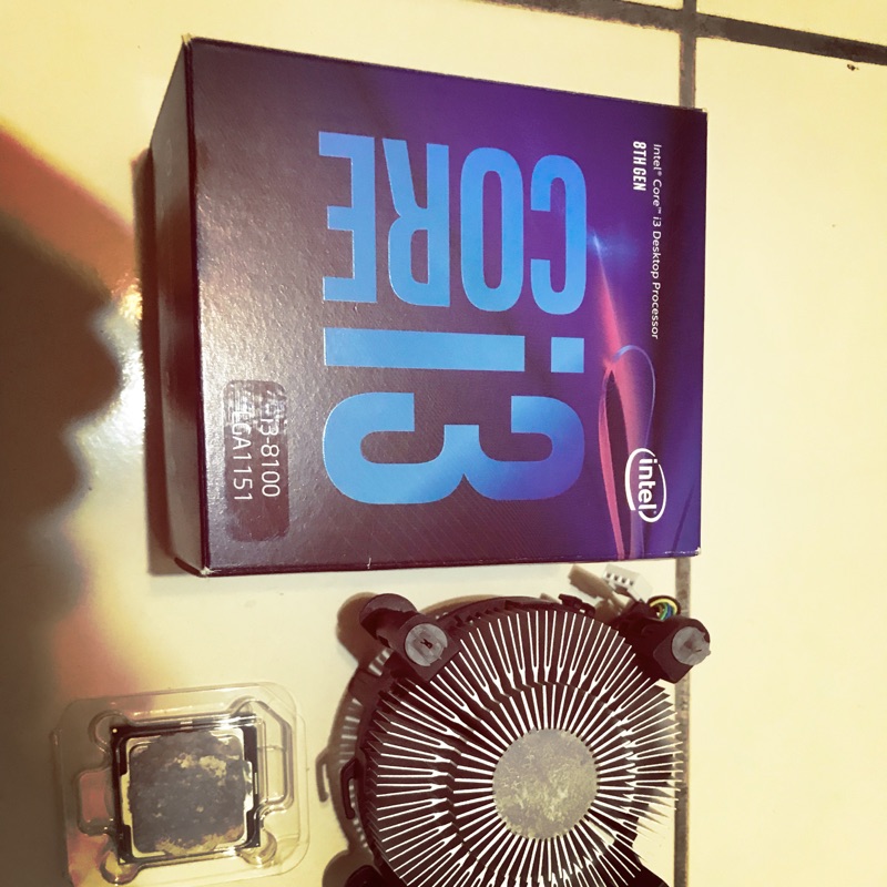 Intel英特爾 Core i3-8100 處理器（使用半年）