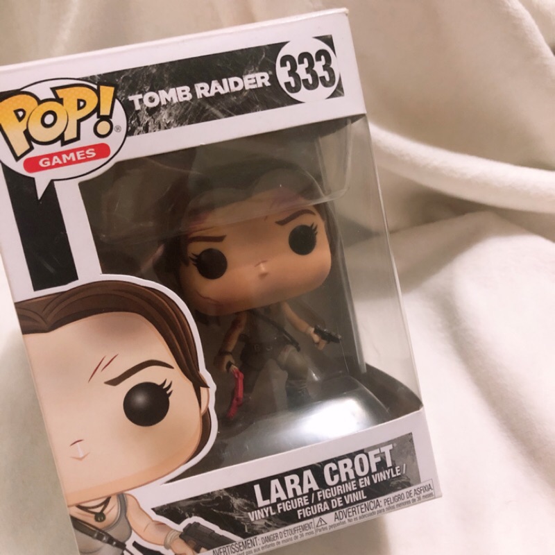 lara croft funko pop