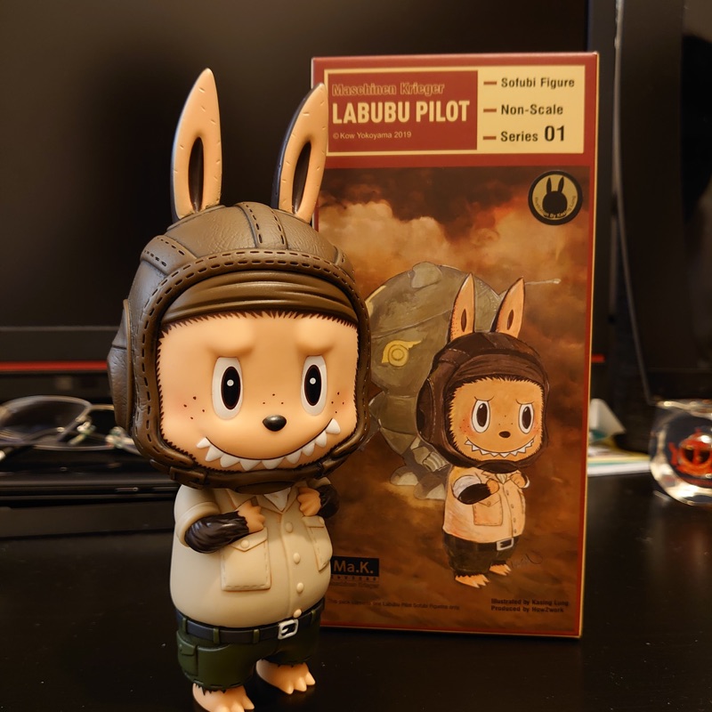 その他 HOW2WORK FIREBALL with mini LABUBU PILOT 全新現貨」HOW2WORK FIREBALL with mini Labubu pilot 橫山宏