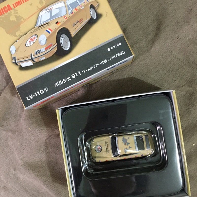 [現貨］TOMICA LIMITED VINTAGE PORSCHE 911 50周年紀念車 國旗車(1967年式)