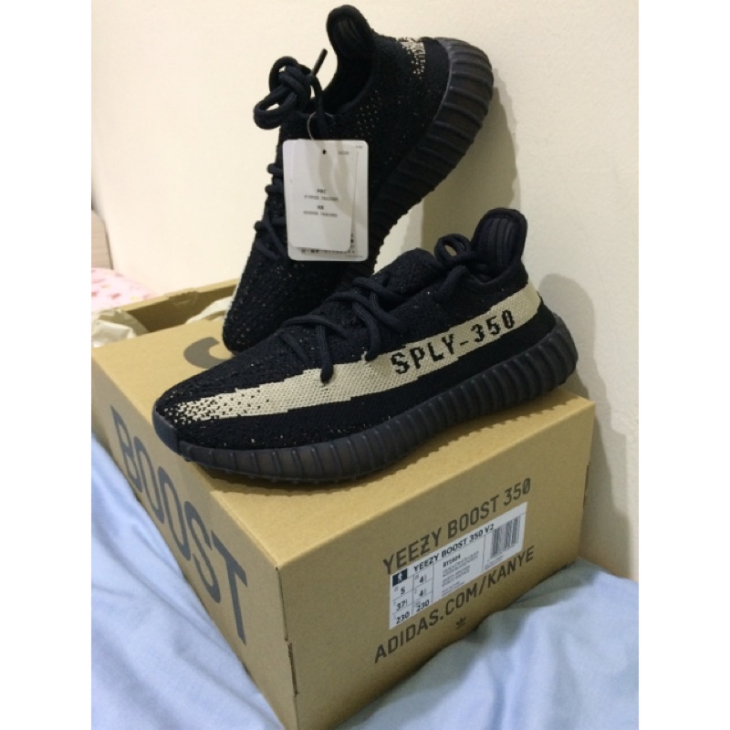 Adidas yeezy350 黑白