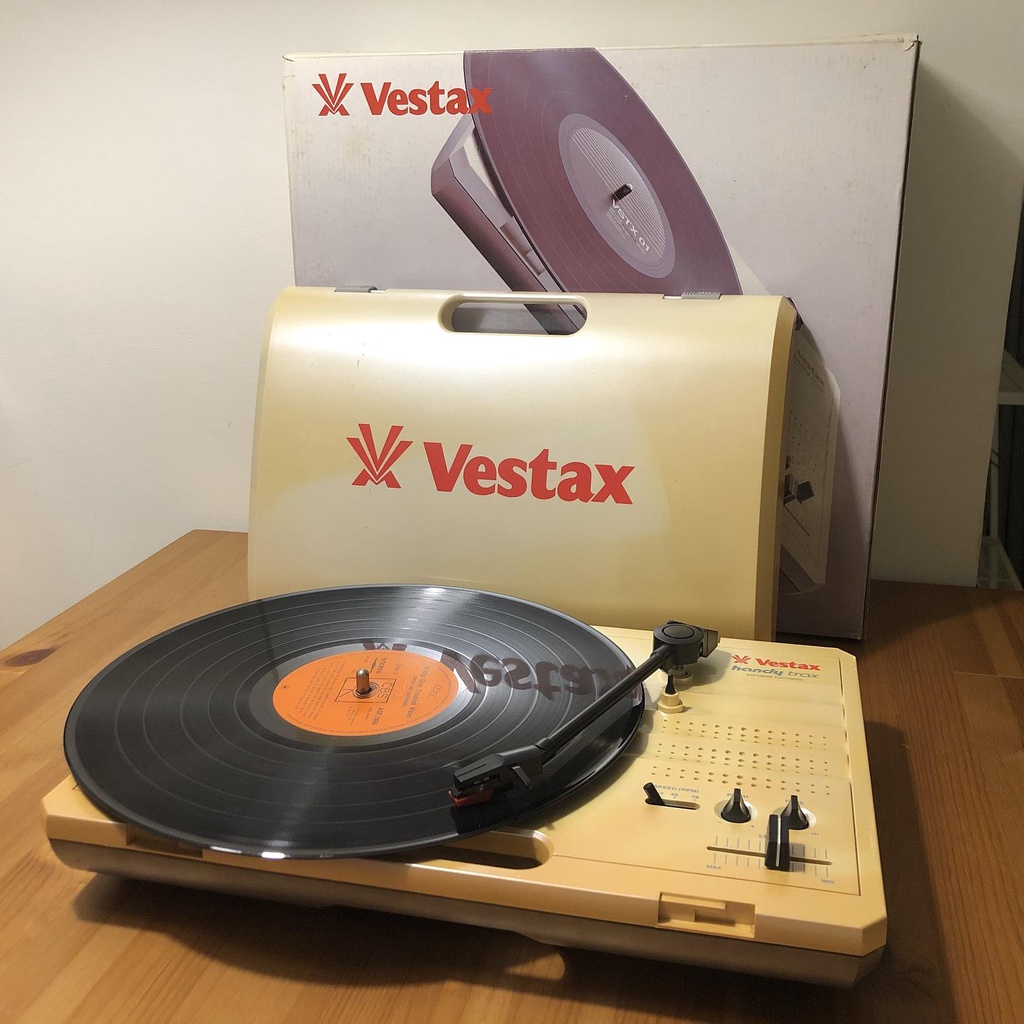 Vestax handy trax 便攜黑膠唱機