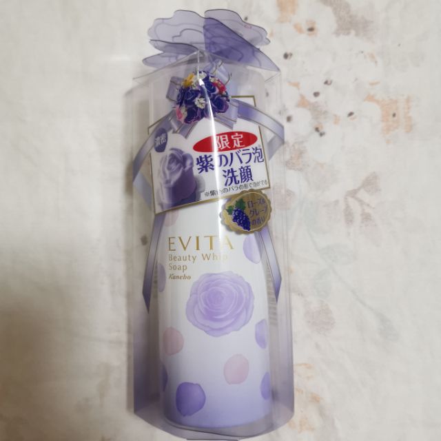 《Kanebo佳麗寶》❤️現貨❤️EVITA玫瑰泡沫洗顏（紫色限定版）150g