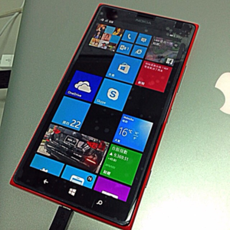 NOKIA LUMIA 1520 （無法開機）