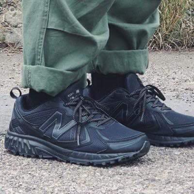 new balance 410v5 triple black