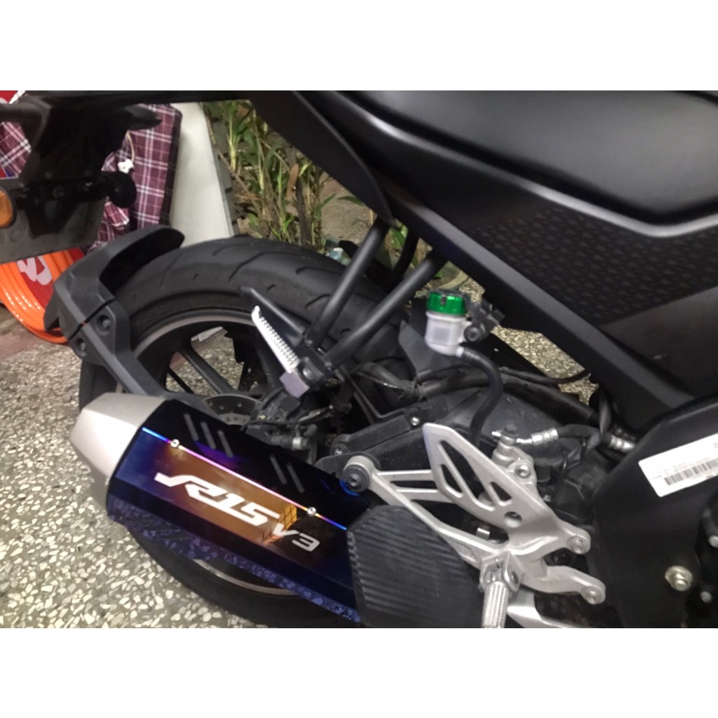 【睿競機車】 適用YAMAHA雅馬哈R15 V3 排氣管防燙蓋不鏽鋼燒鈦隔熱板排氣裝飾蓋