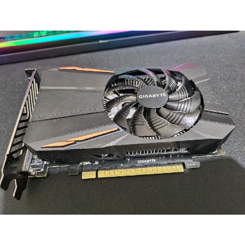 Gigabyte 技嘉 GTX1050 2G 故障顯示卡