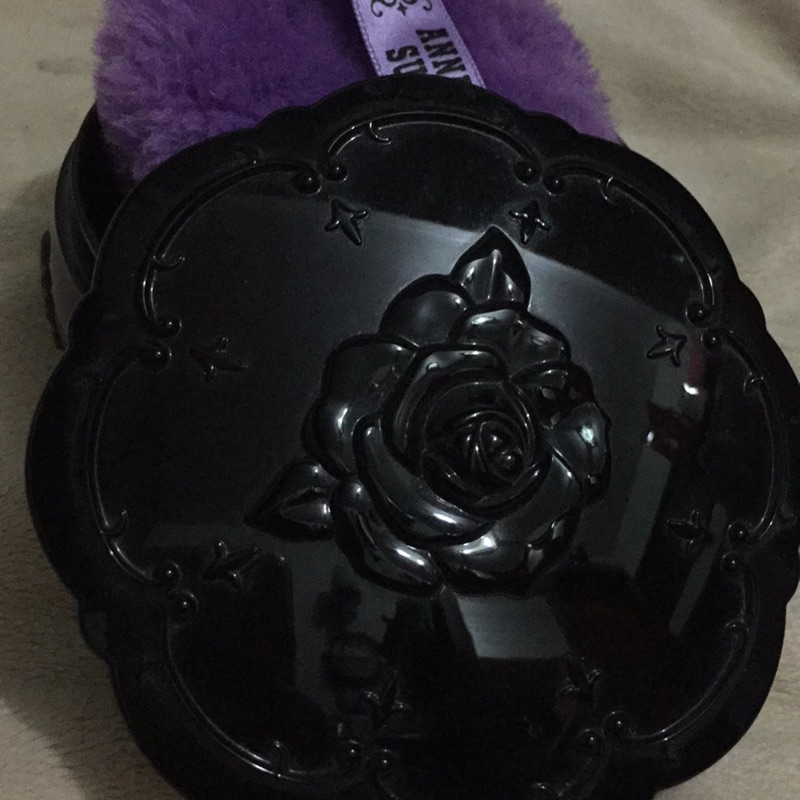 ANNA SUI 安娜蘇蜜粉盒（含粉撲）