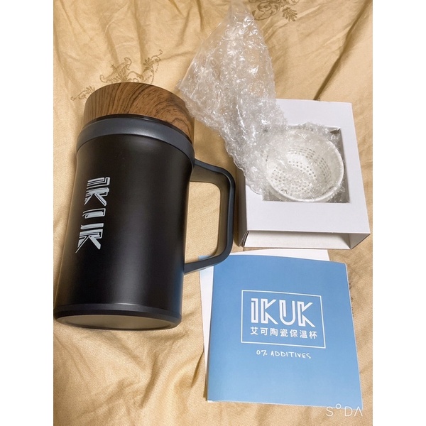 全新 附盒 IKUK 艾可 陶瓷保溫手把杯 含陶瓷茶隔 黑色500ml 全瓷觸水、上蓋陶瓷、陶瓷內膽、外層304、保溫瓶