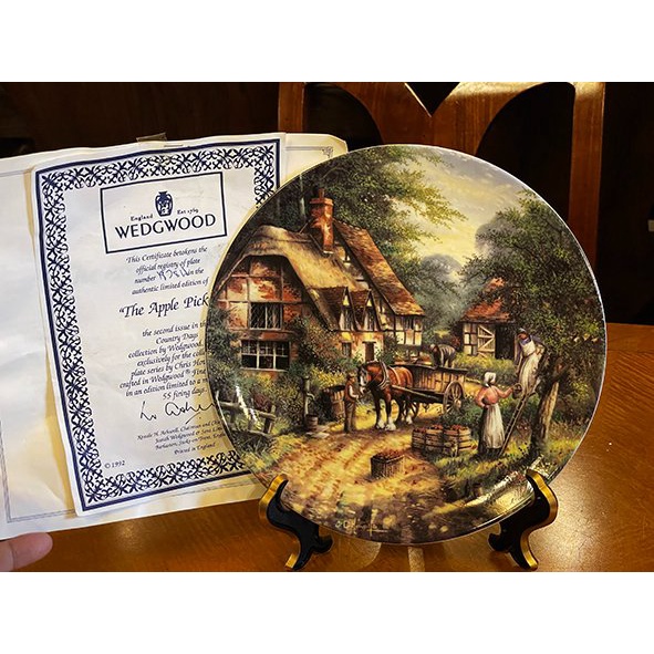 #19世紀 英國製Wedgwood 英國老鄉村限量骨瓷掛盤 『盤背面有吊掛孔可穿繩』#123235