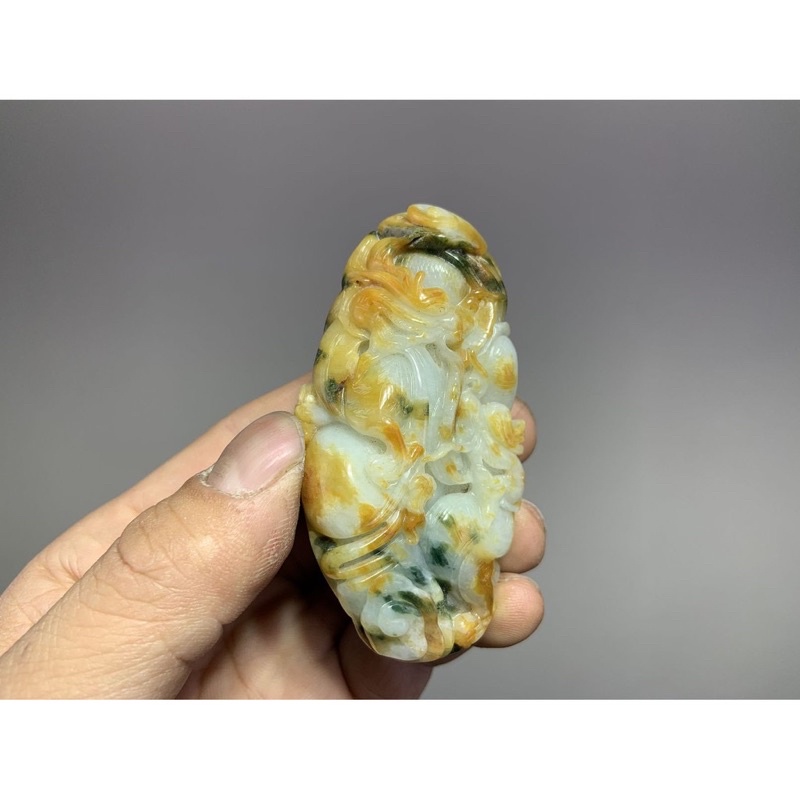 【福寶藝品】天然緬甸玉 翡翠A貨【龍如意】把玩 水頭好 蜜糖黃翡 帶綠飄花 三彩 玉墜 玉珮 掛件 吊墜  K99