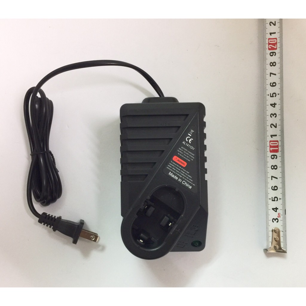 鎳鉻電池充電器 通用 博世 BOSCH 7.2V~18V 鎳鉻電池電動工具充電器 / 鎳鉻快速充電器 (不含電池)