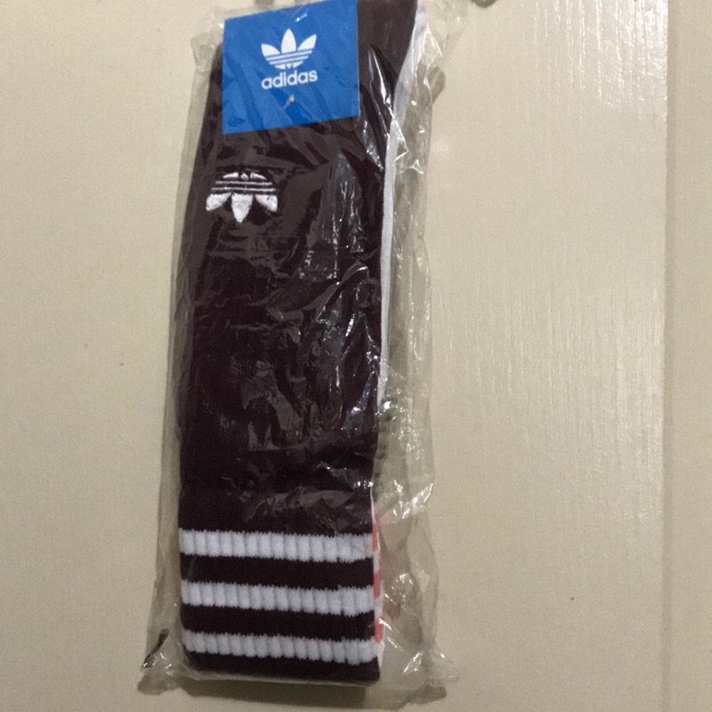 Adidas original 及膝長襪兩雙一組