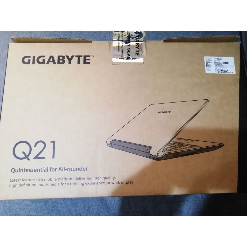 GIGABYTE 技嘉 Q21B 11.6吋 筆電 (N3160 CPU/120G SSD/4G RAM) 電池無法蓄電