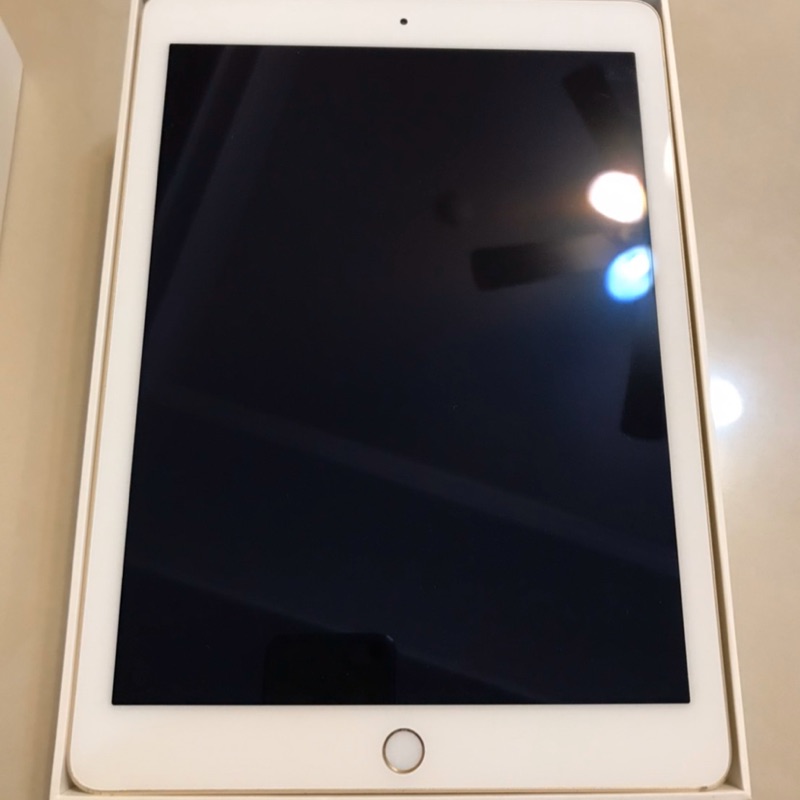 二手 iPad Air 2 16GB 金色 WiFi(彭婷下單）