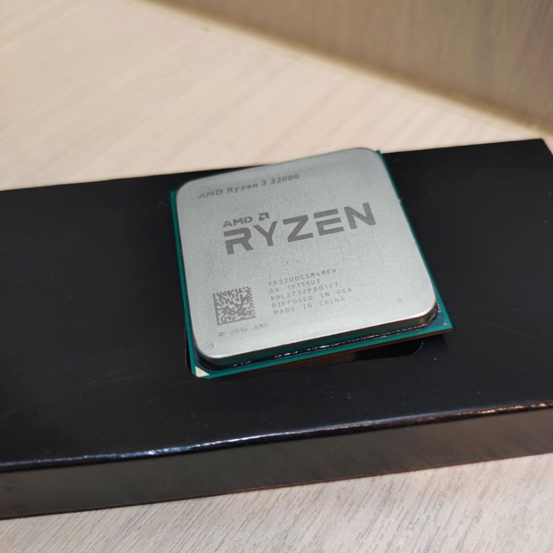 [二手] AMD R5 3200G APU 內顯 處理器