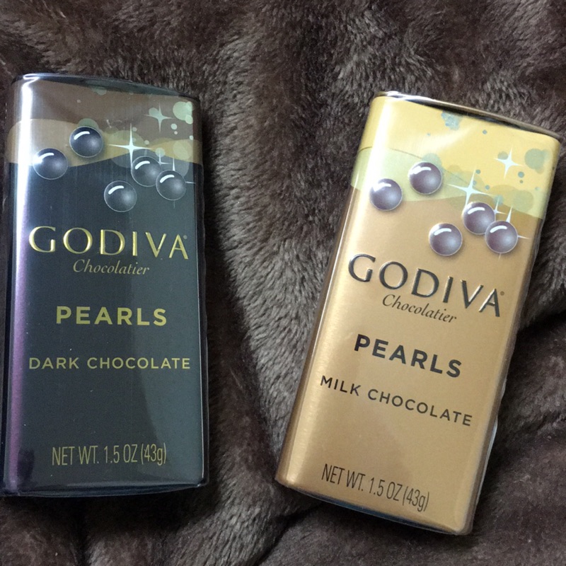 Godiva 巧克力球鐵盒包裝