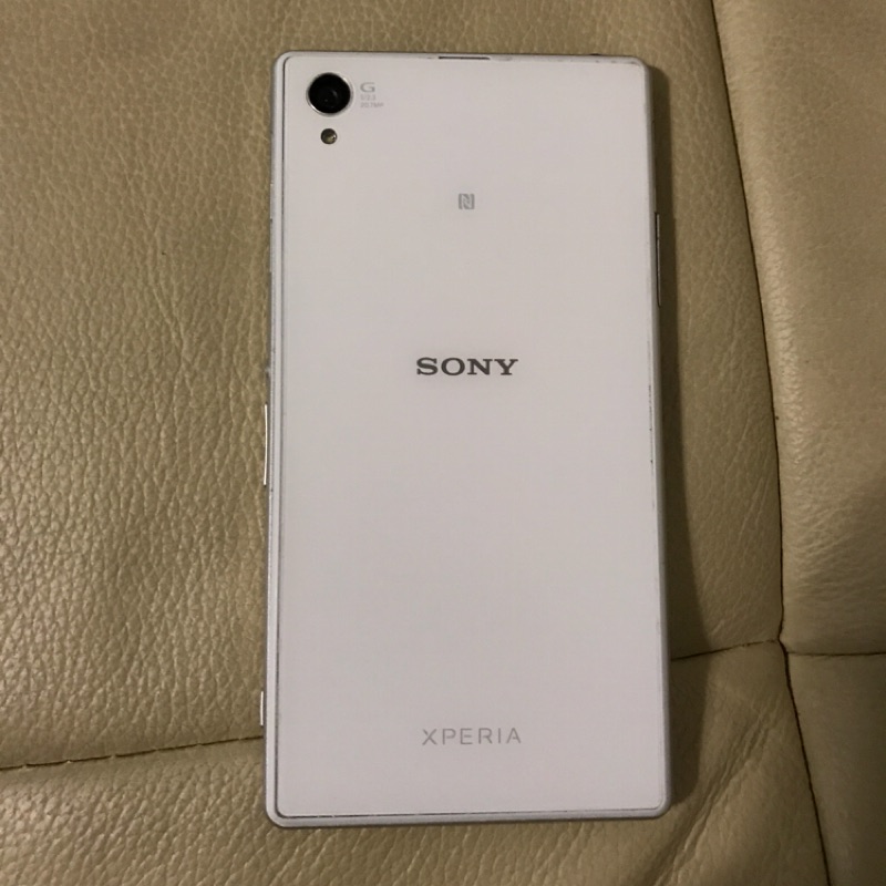 Sony Z1零件機 無法開機 會修得自己處理 800