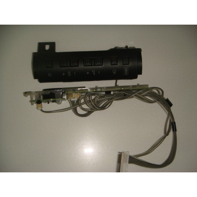 SONY~46吋~LED~液晶電視~型號KDL-46EX520**遙控接收+按鍵控制板** &lt;拆機良品&gt;
