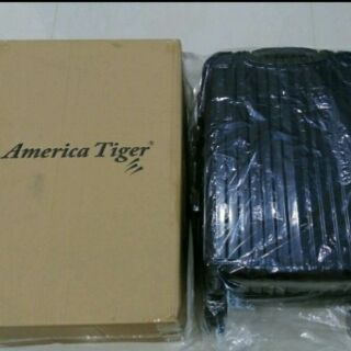 America Tiger 24吋硬殼行李箱